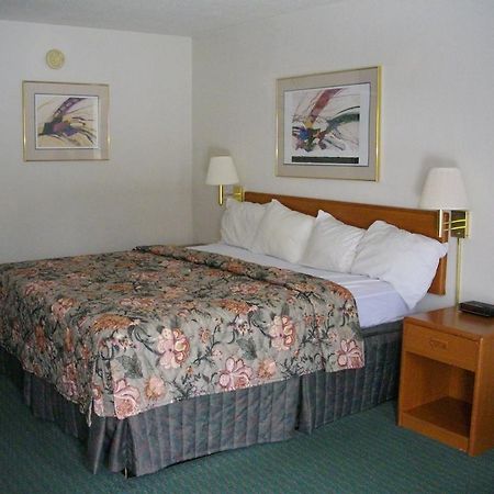 Macomb Inn Δωμάτιο φωτογραφία